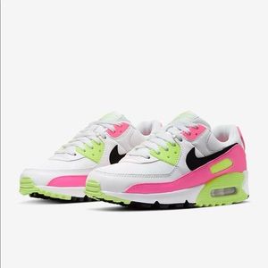NWOT Nike Air Max 90 Size 7 Women
